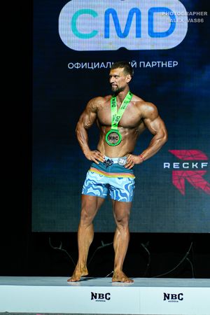 MAN'S PHYSIQUE +179